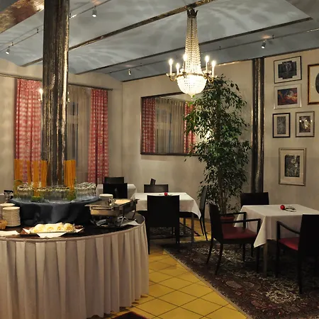 Fuchspalast Hotell 4*