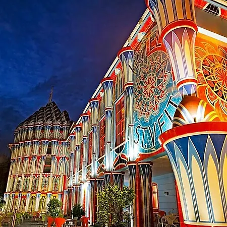 Fuchspalast Otel
