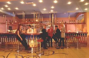 弗齐帕拉斯特酒店 酒店 格兰河畔圣法伊特