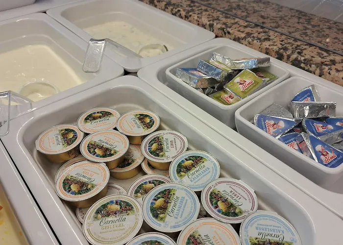 Hotel Fuchspalast 4*