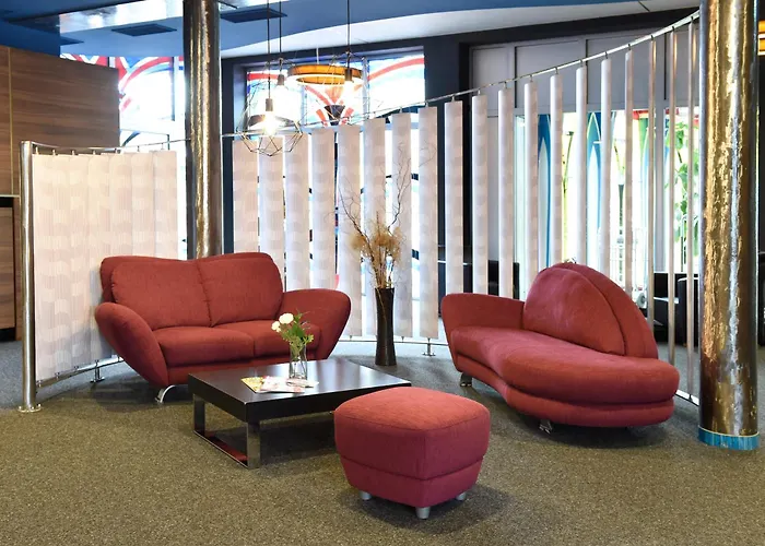 弗齐帕拉斯特酒店 4*